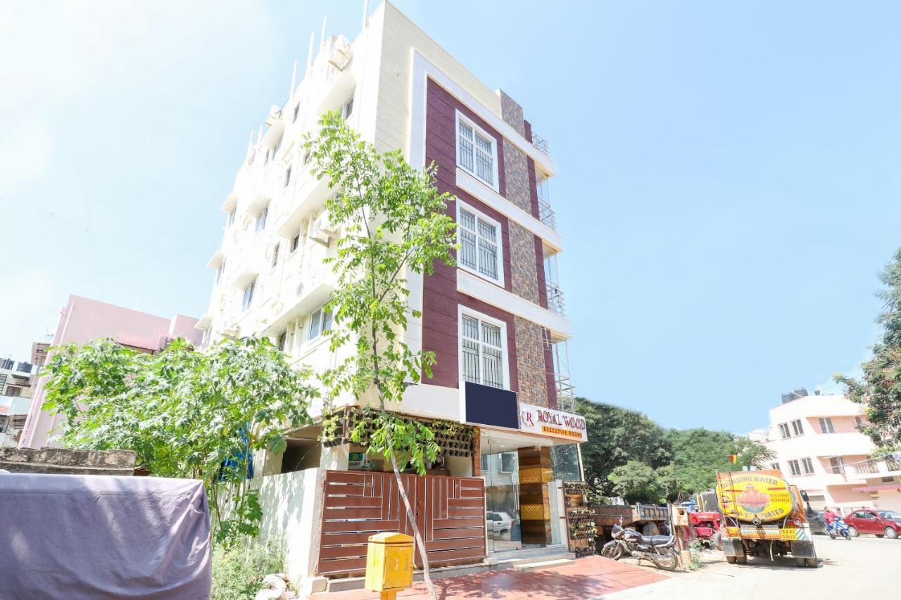Oyo 36197 Royal Wood Hotel Bangalore Ngoại thất bức ảnh