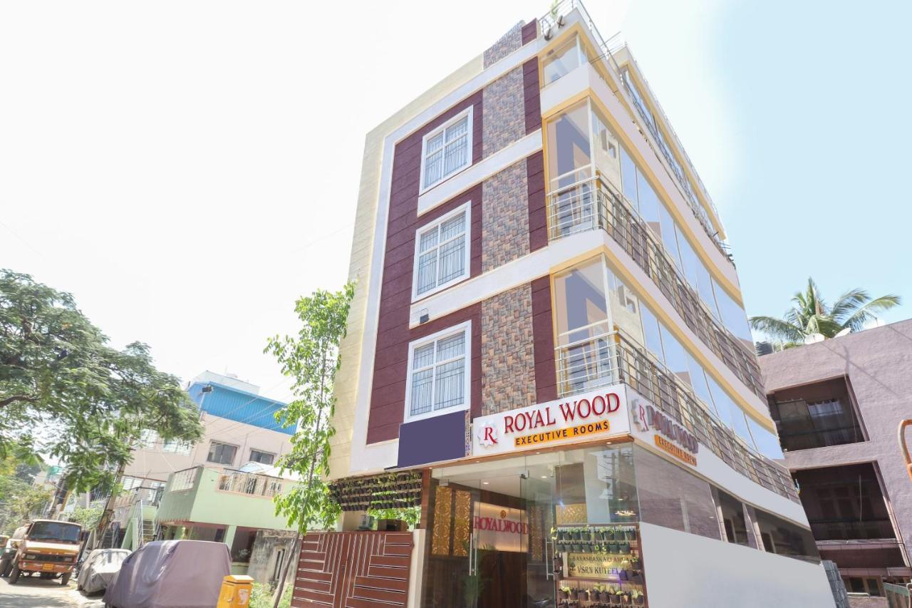 Oyo 36197 Royal Wood Hotel Bangalore Ngoại thất bức ảnh